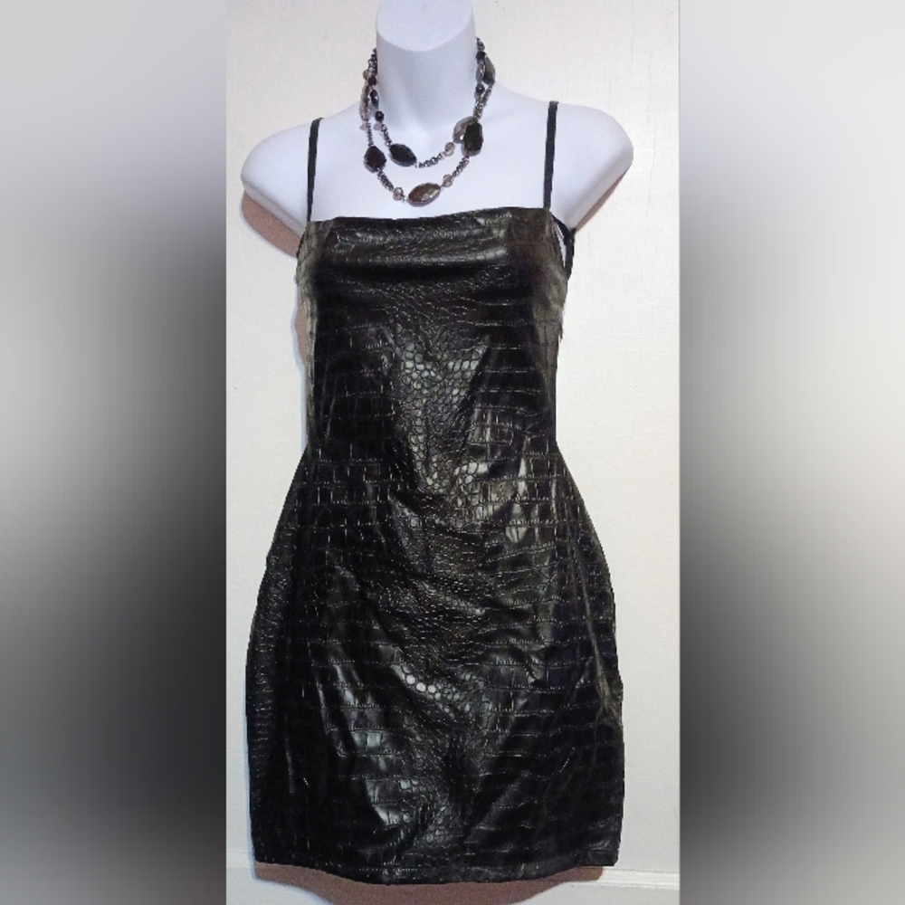 🌺BUNDLE ONLY🌺 Fashion Nova Black Faux Leather Mini Dress